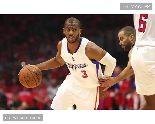 人物特写:老将克里斯·保罗如何通过控制节奏影响比赛的转换频率 人物特写:老将克里斯·保罗如何通过控制节奏影响比赛的转换频率